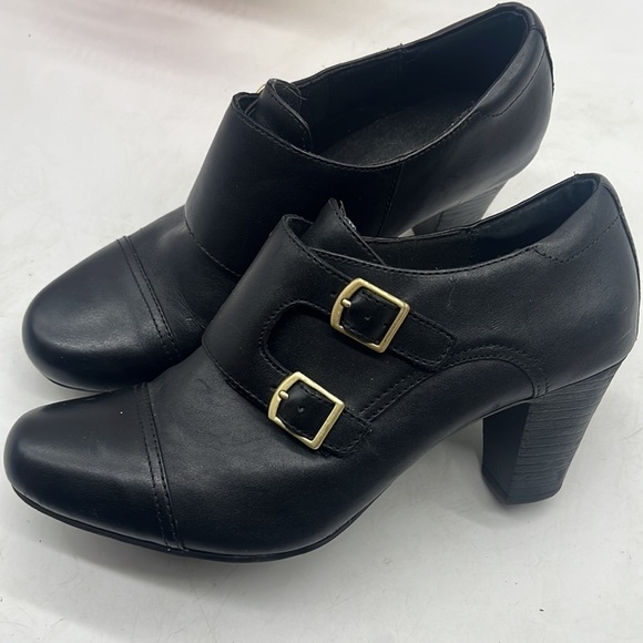 Clarks Bendables Black Heels with Gold Buckles Size 9.5 BAB4728A - Picture 5 of 9
